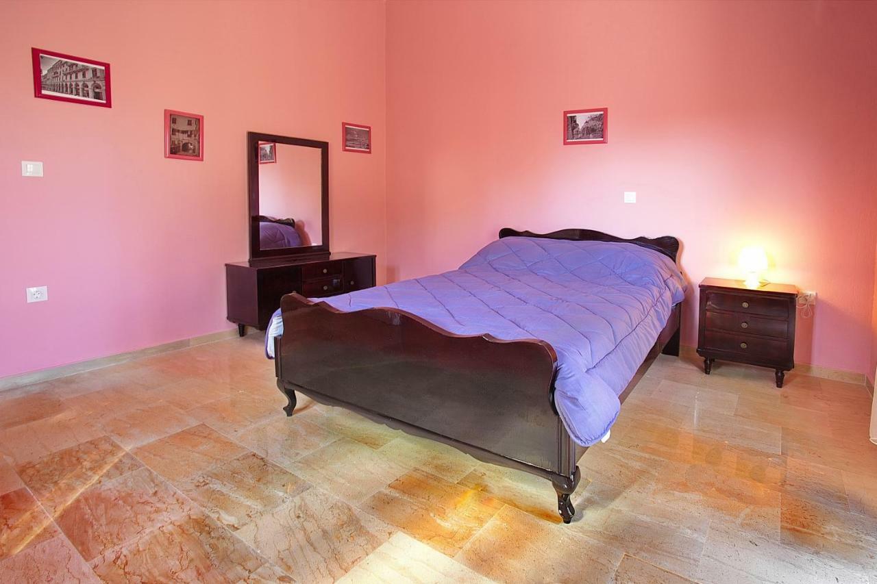 Darmani Spyros Apartment *